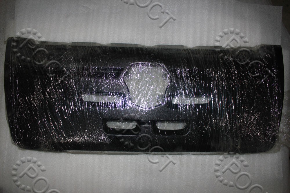 Щит решетки радиатора Г-С41R13 Г-н Некст (черный)