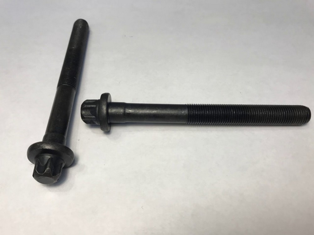 Болт ГБЦ дв. EvoTech с чугунным блоком TORX (М12х135х1,25)