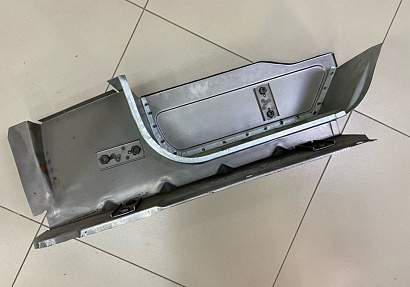 Подножка Г-33104 правая